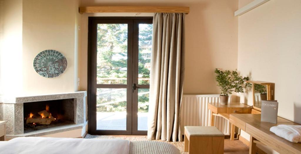 Natura Hotel Vitina Chambre photo