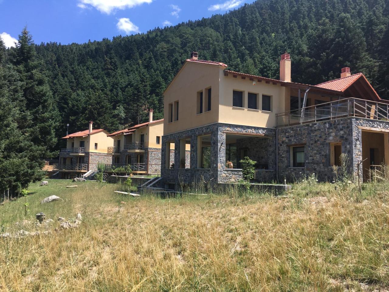 Natura Hotel Vitina Extérieur photo