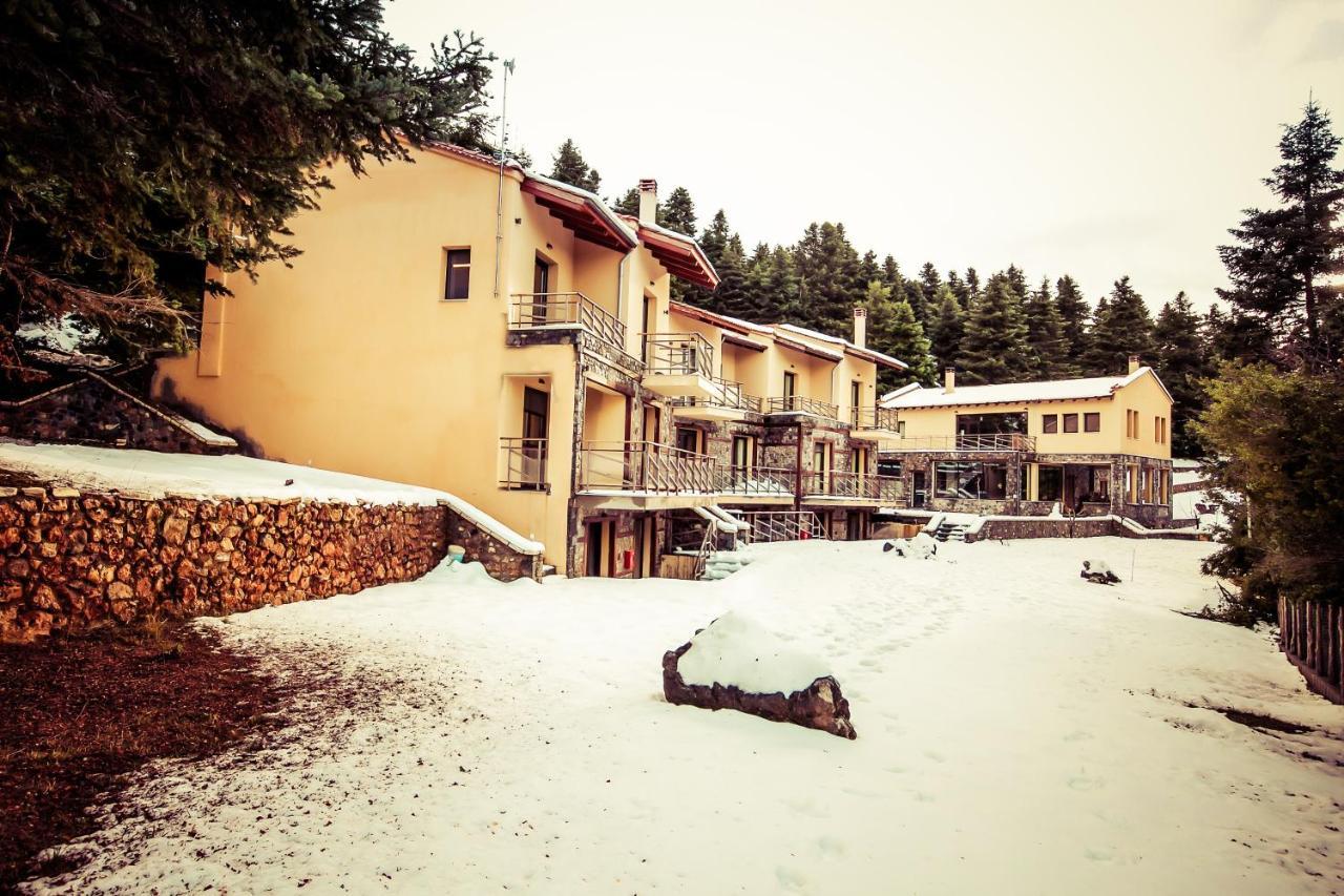 Natura Hotel Vitina Extérieur photo